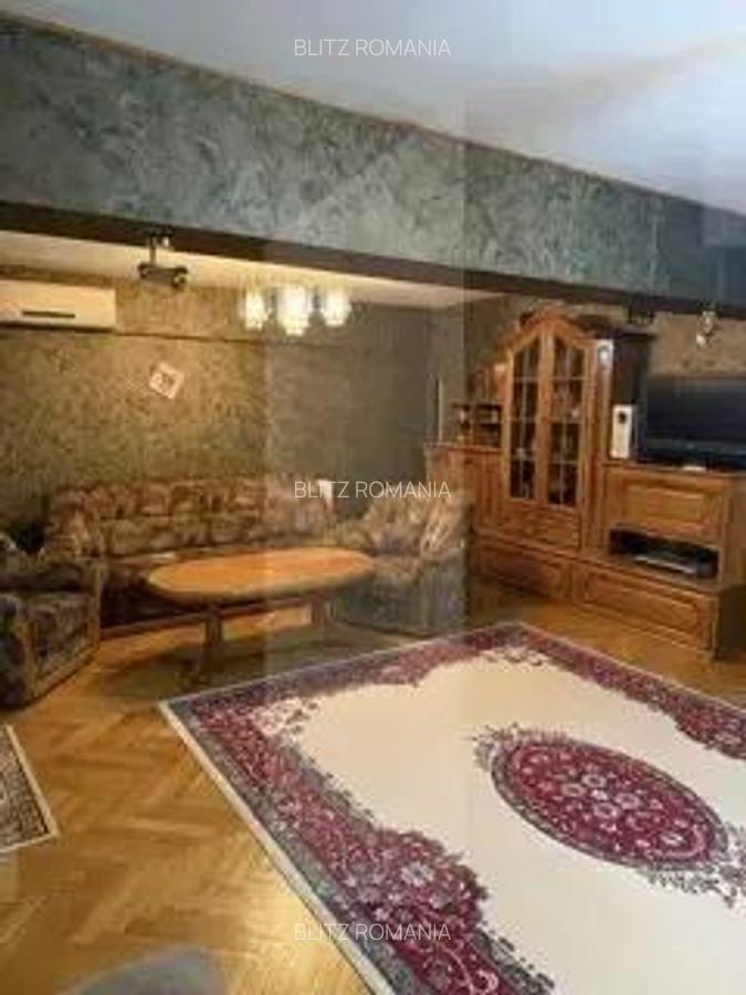 Apartament 3 camere decomandat zona ultracentrala - 2