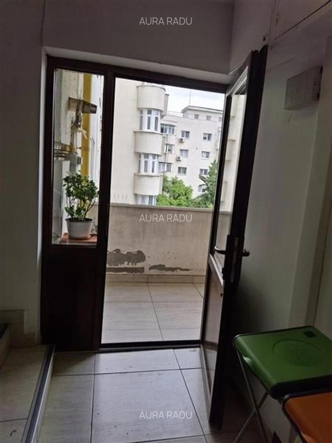 Apartament cu 3 camere decomandat în Doamna Ghica - 3
