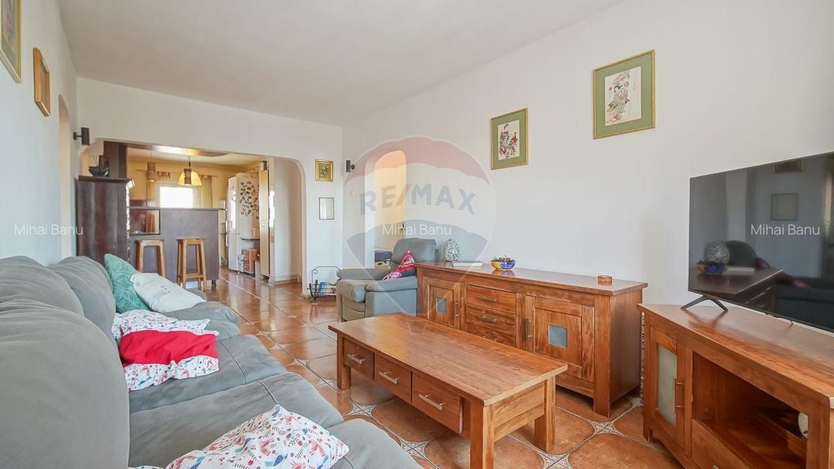 Apartament cu 4 camere decomandat, mobilat în Răcădău - 7