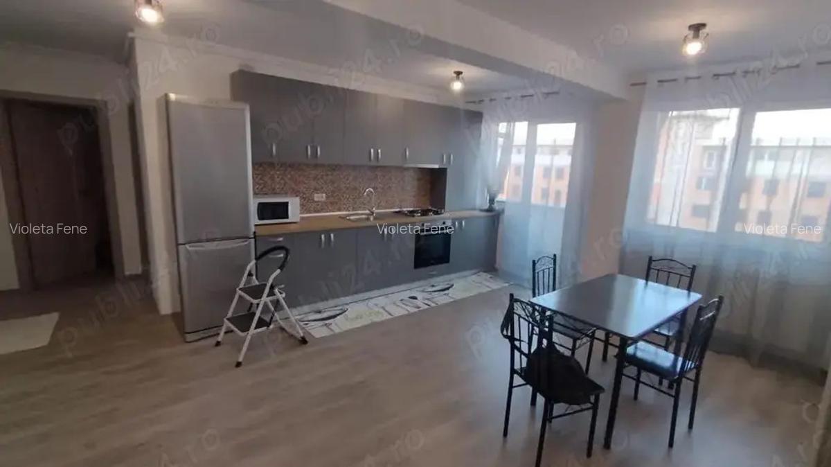 Vand apartament 3 camere 2 bai parcare subterana - 1