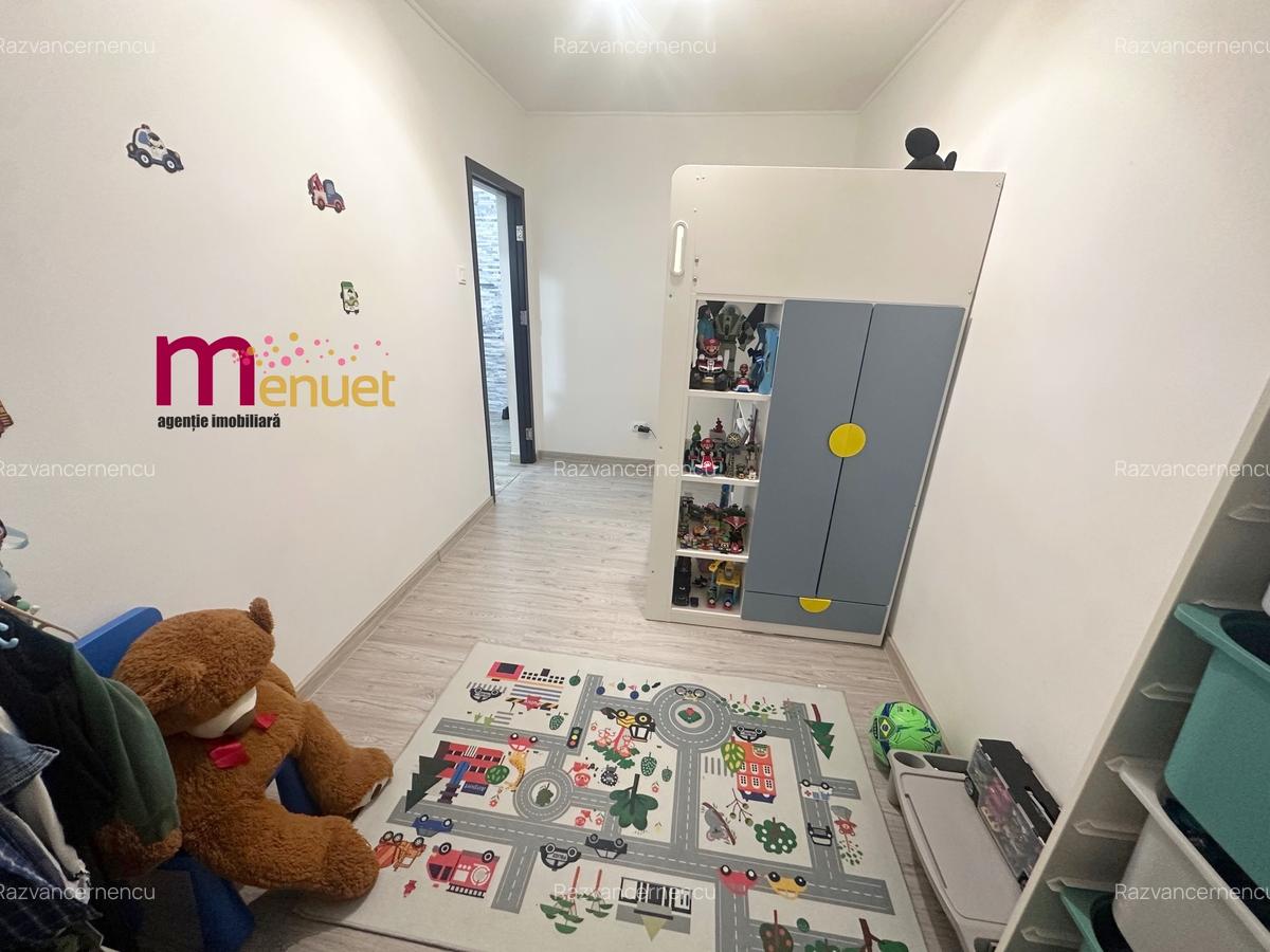 Apartament 3 camere,zona Vest,renovat - 8