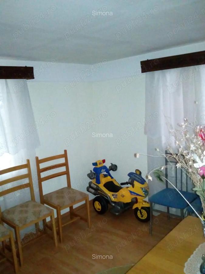 Casa de vanzare Gageni - 2