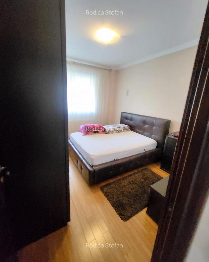 Apartament cu 4 camere decomandat în Dămăroaia - 12