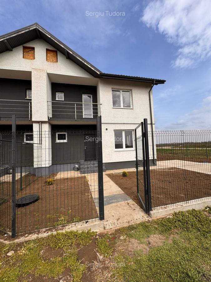 Vila P+1, 125 MPU + Teren 270 MP - Autostrada A0 - 3