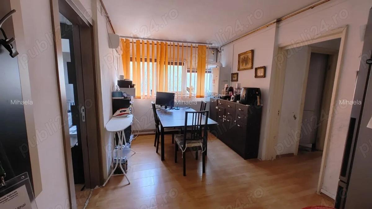 Vand Apartament 2 Camere Decomandat Piata Delfinului - Pret Negociabil - 1