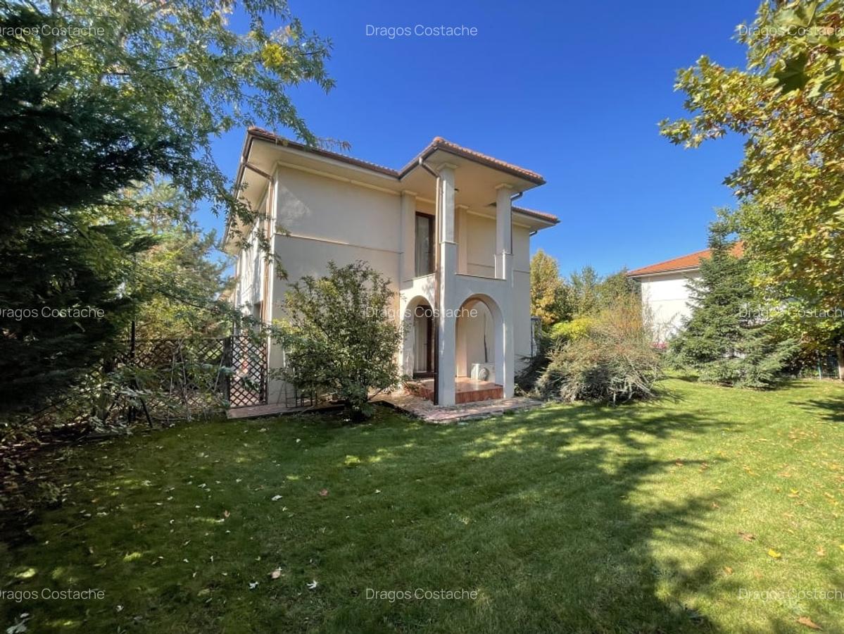 Curtea Domneasca, vila individuala, 6 camere, 3 bai, garaj, mobilata si utilata - 3