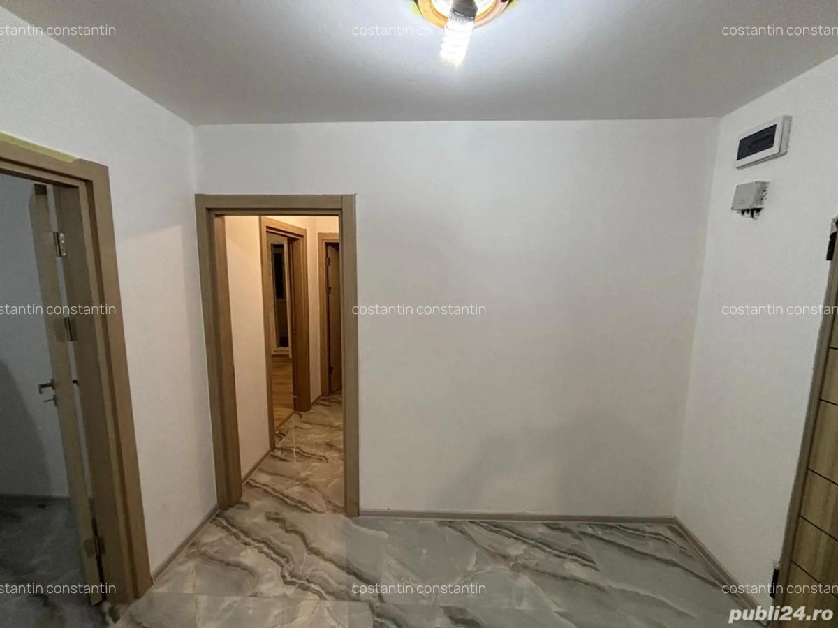 Inchiriez apartament 3 camere - 4