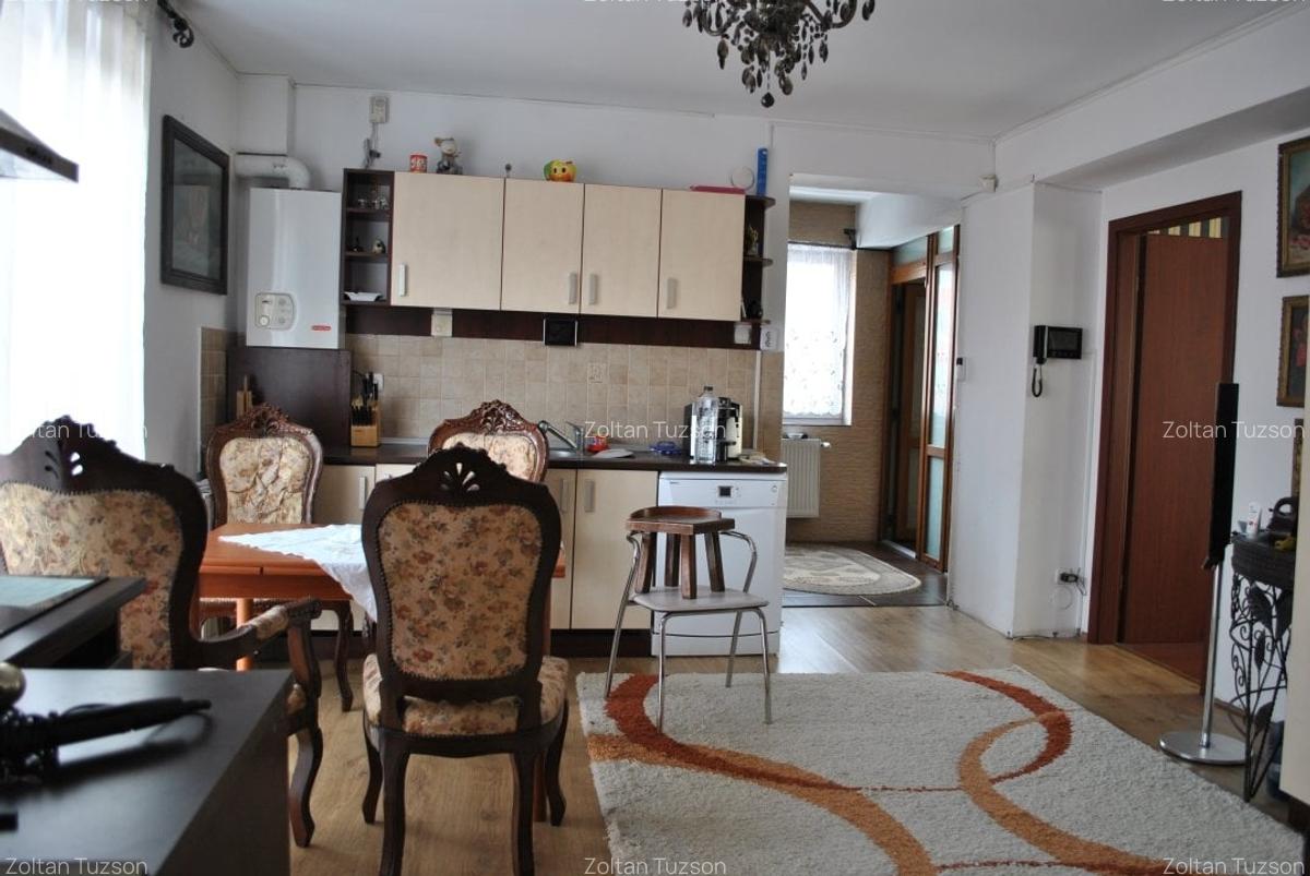 Casa de vanzare - 3