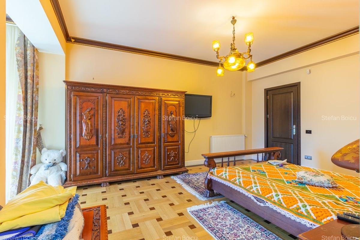 Vila cu piscina si garaj - 6 dormitoare - Pantelimon - 20