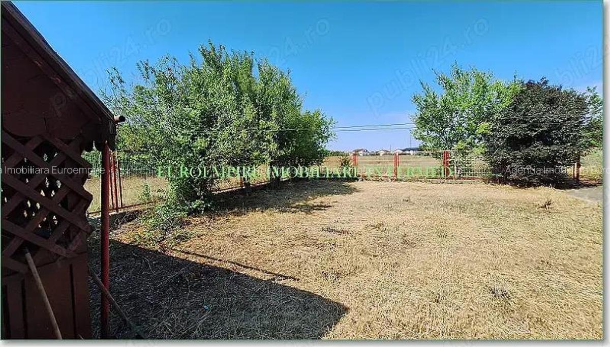 Casa P+M de vanzare in LOCALITATEA Lazu - 5