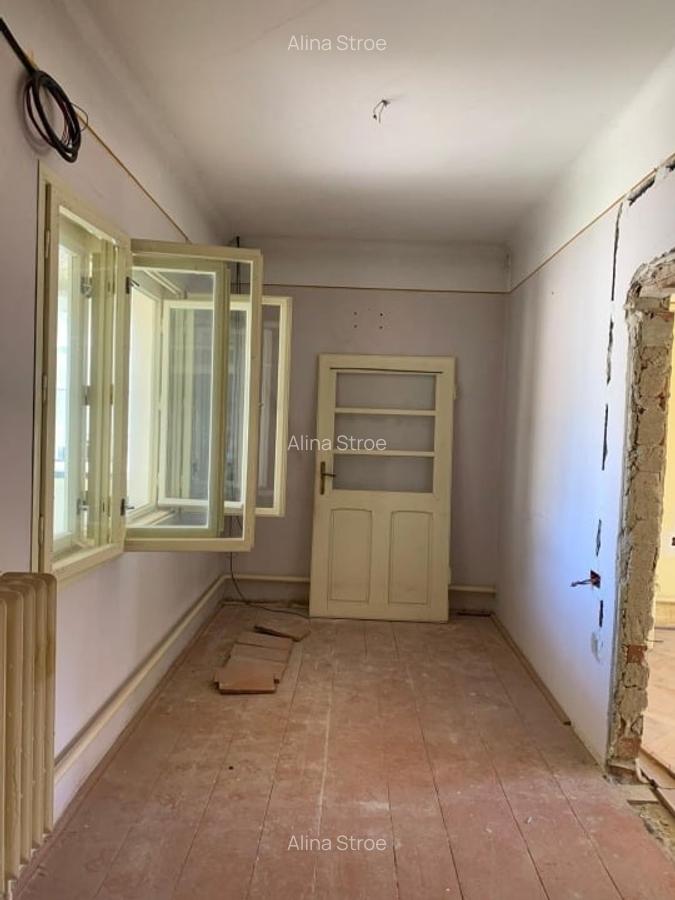 Vând casa în Lugoj, str Oituz - 5