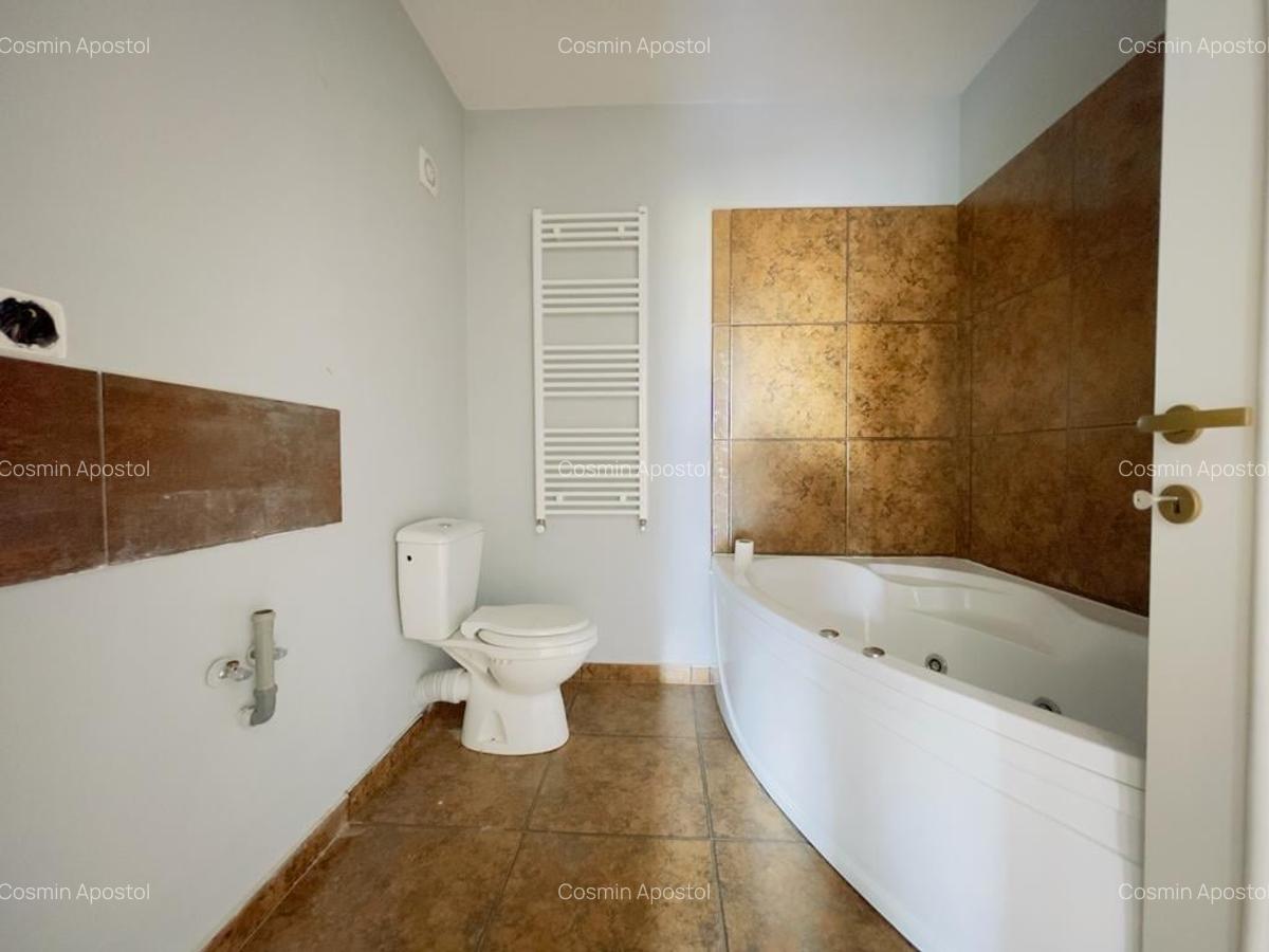 Apartament de vanzare cu 3 camere - 10