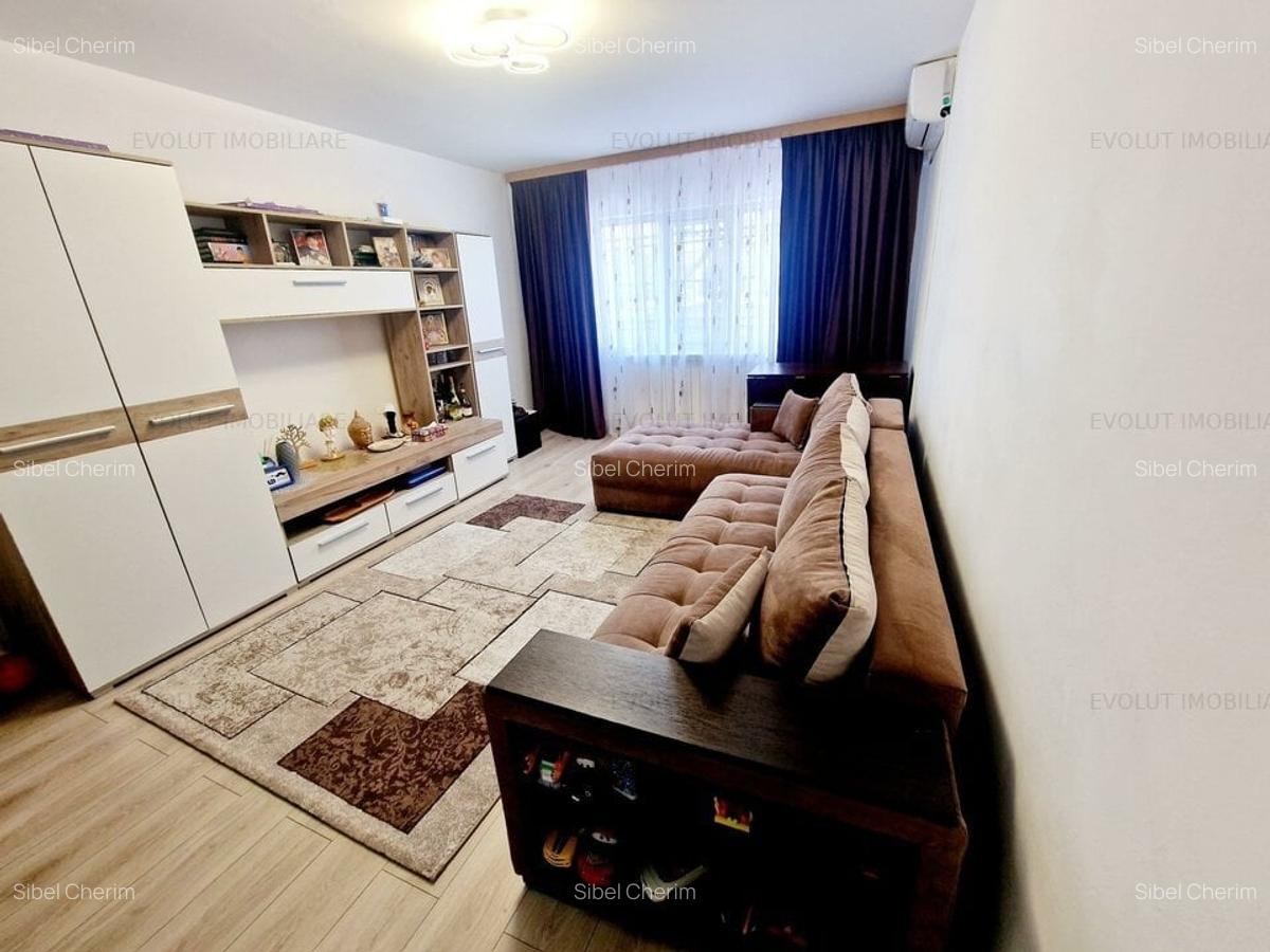 Apartament 3 camere de vanzare decomandat Inel 2 - 2