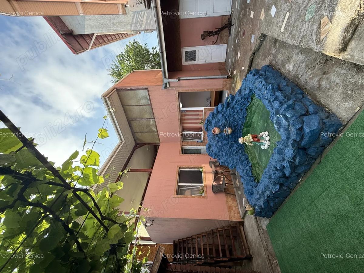 Vila de vanzare Eforie Nord 8 cam 5 min de plaja - 10