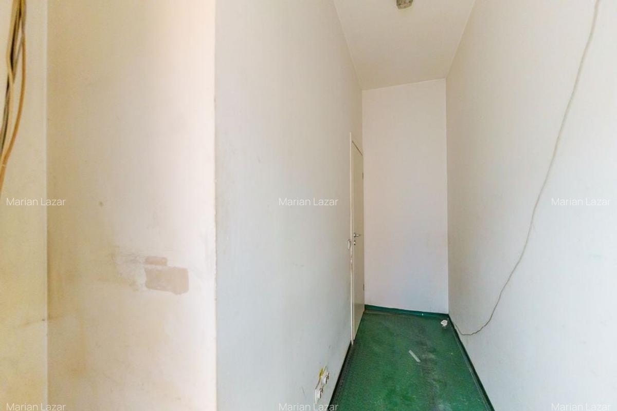 Spatiu Comercial/Birouri de Închiriat zona Centala - 14