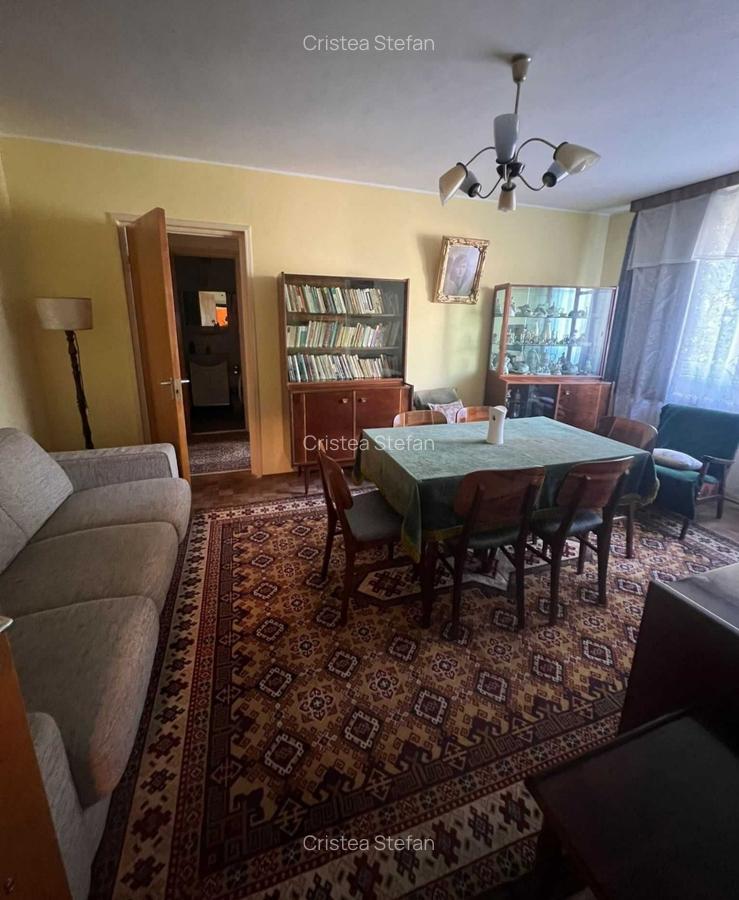 Vanzare apartament 3 camere Titan Codrii Neamtului - 1