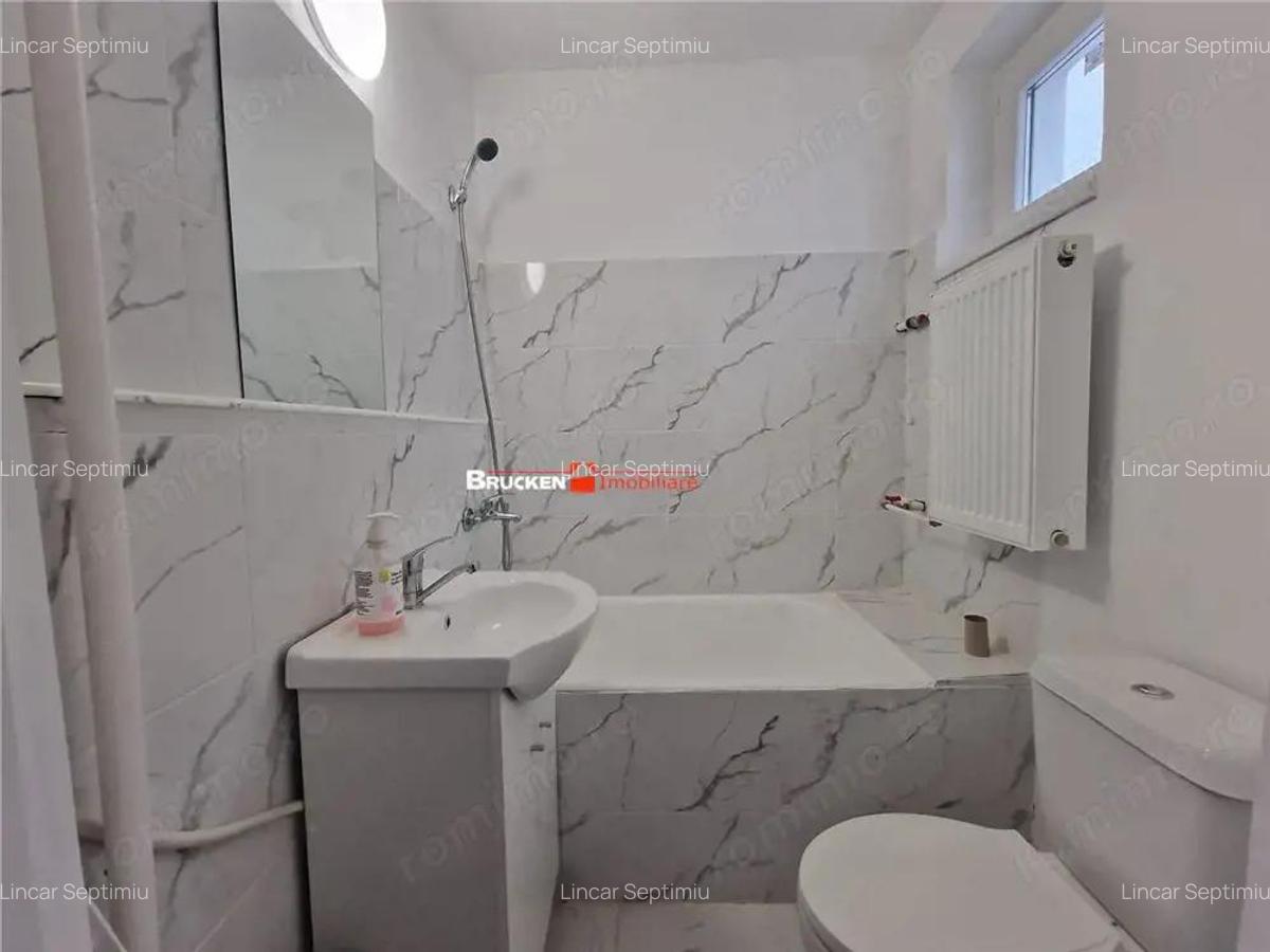 Apartament 3 camere, Rogerius - 2