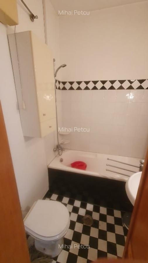 Floreasca Compozitori, 2 cam dec. - 5