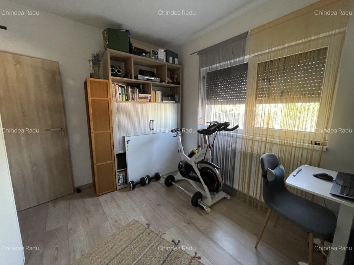 Parter inalt cu 3 camere si curte proprie - 8