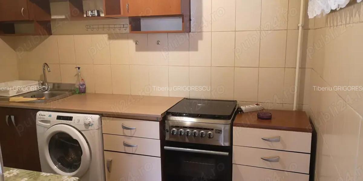 Apartament Calea Bucure?ti Liber Mobilat Utilat - 3