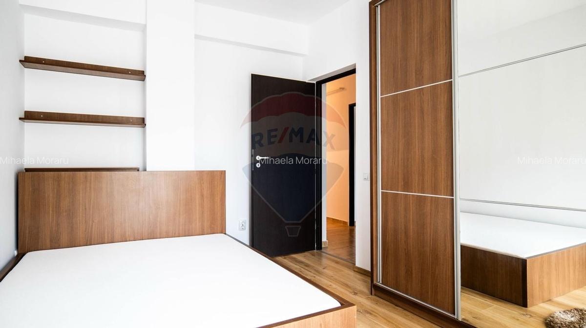 Apartament cu 3 camere de inchiriat - 1