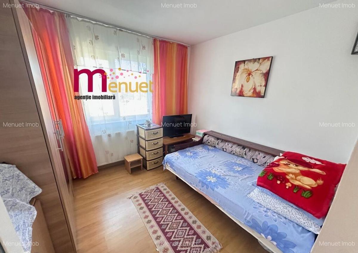 Apartament 2 camere,zona Neptun,etaj 3 - 4