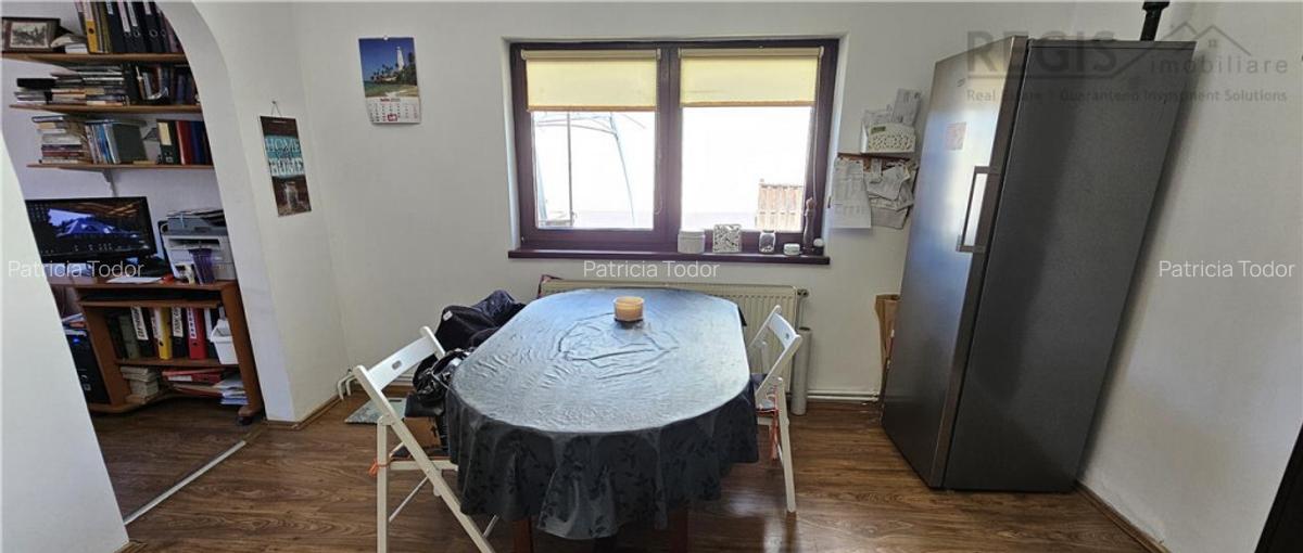 Casa cu curte Schei - 9