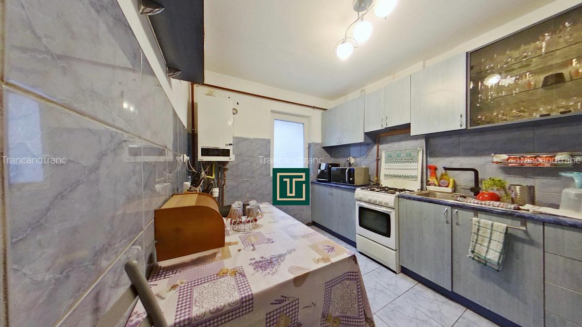 Apartament spațios cu 3 camere în Aradul Nou – complet mobilat și gata de mutare - 9 Apartament spațios cu 3 camere în Aradul Nou – complet mobilat și gata de mutare - 9