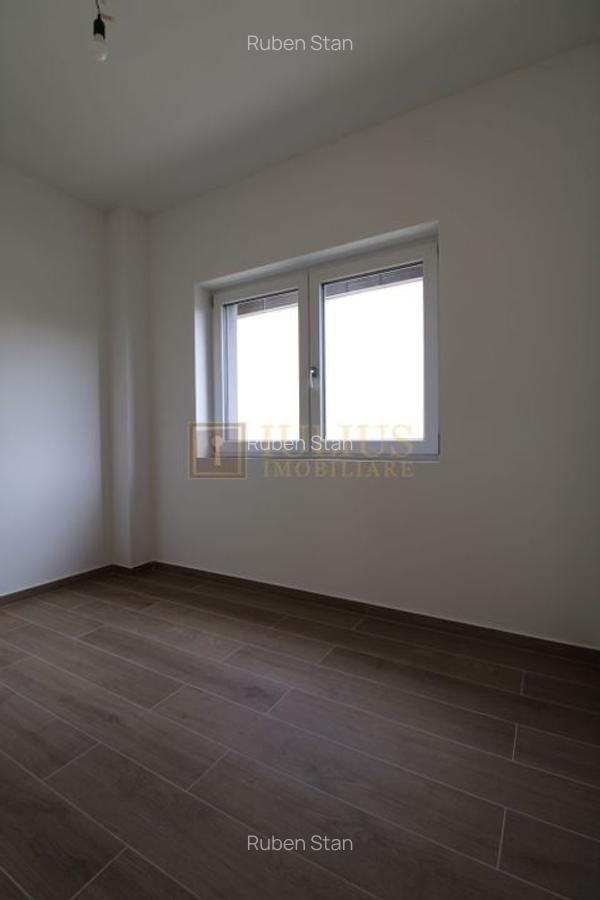 Casa zona Lunei, 5 camere + 3 bai, centrala proprie, prima inchiriere - 5