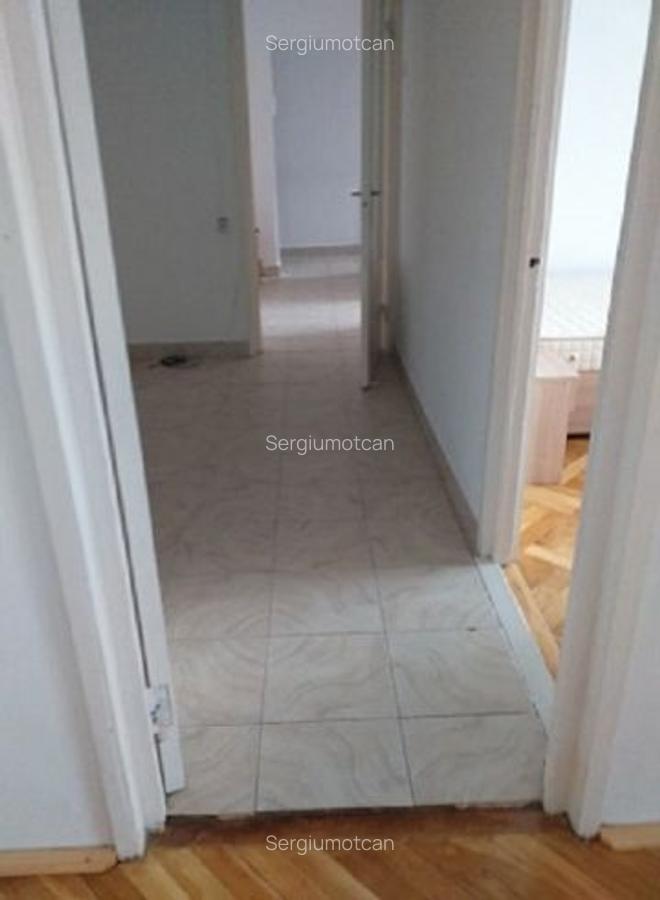 Alexandru Cel Bun Piata Voievozilor apartament 4 camere 100 mp cu CT - 3