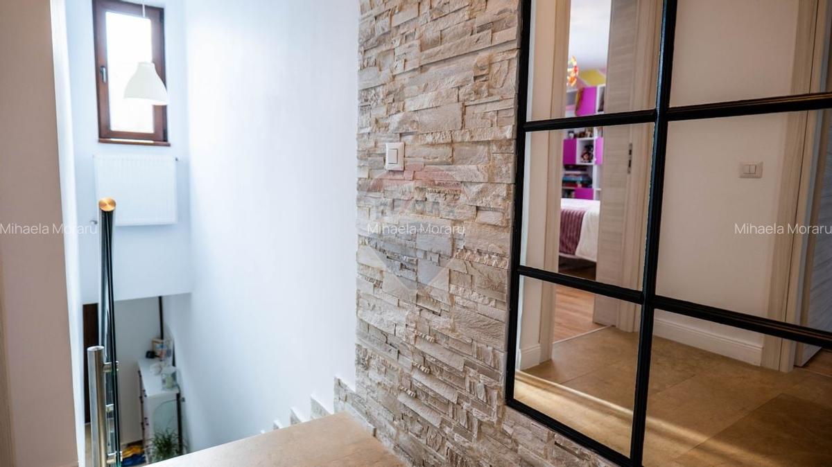 Vanzare - vila 4 camere de complet mobilata, str. Caisului - Dobroesti - 18