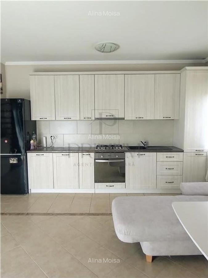 DUMBRAVITA - COMISION 0 - Apartament 3 camere - balcon - centrala proprie - zona - 5