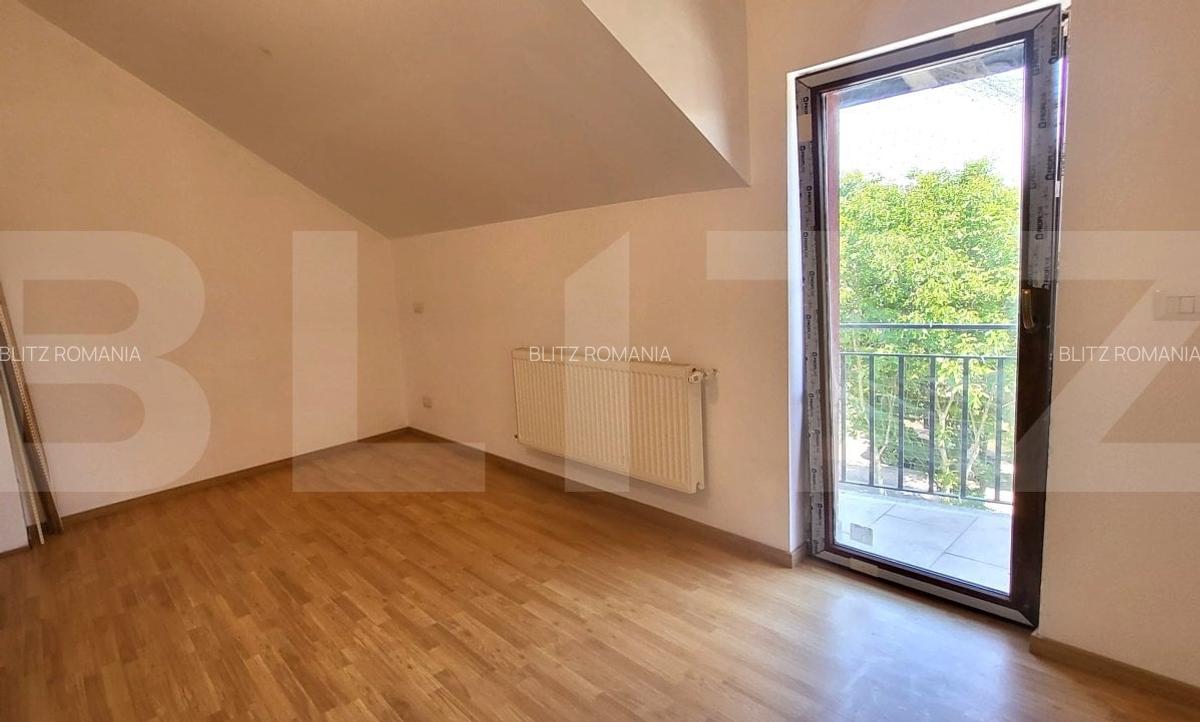 De vanzare apartament cu 3 camere foarte spatios! - 14