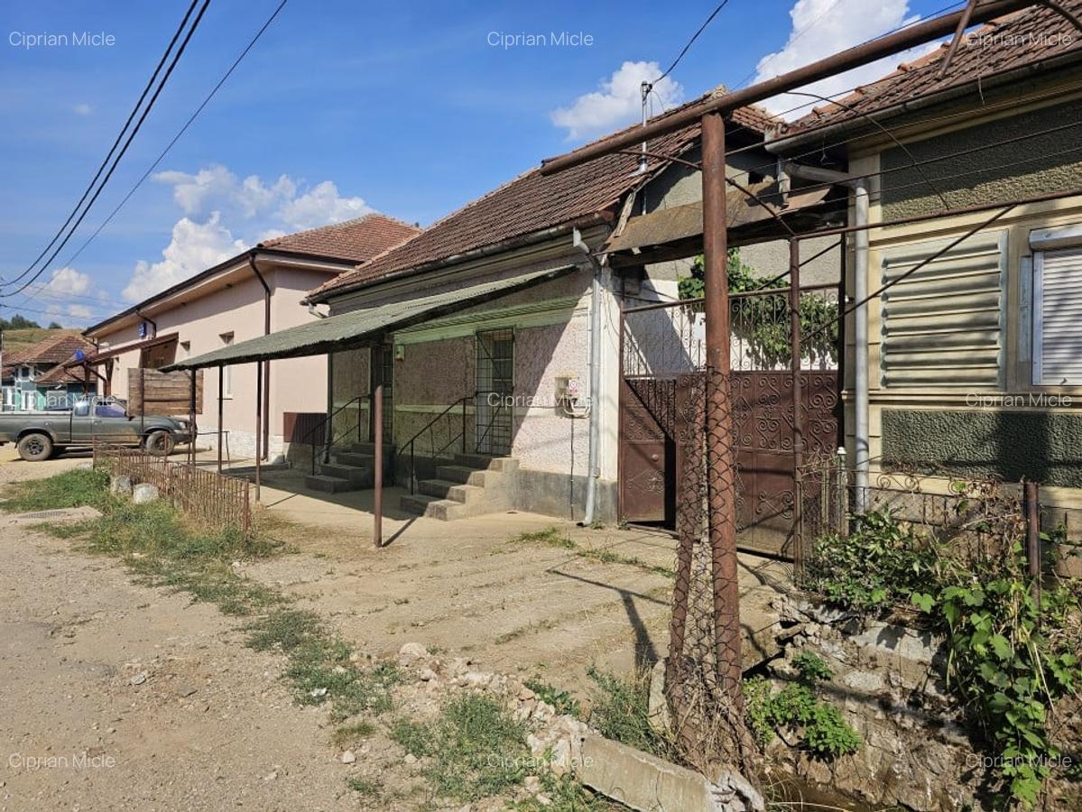 Casa de vacanta cu 4 camere +teren suprafata 2.043 mp, Calugari, Bihor - 7