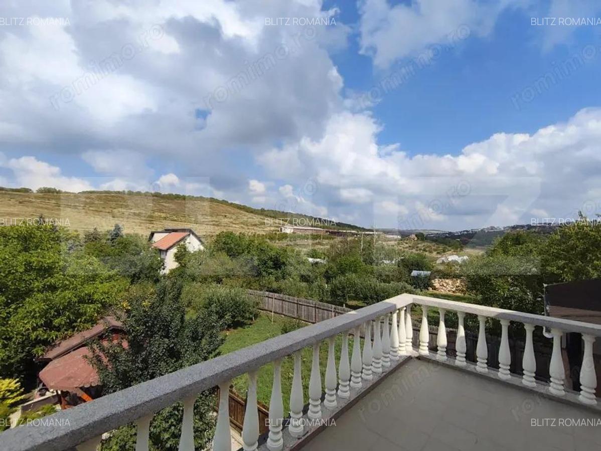 Casa la curte proprie , in apropierea spitalului judetean Oradea - 2