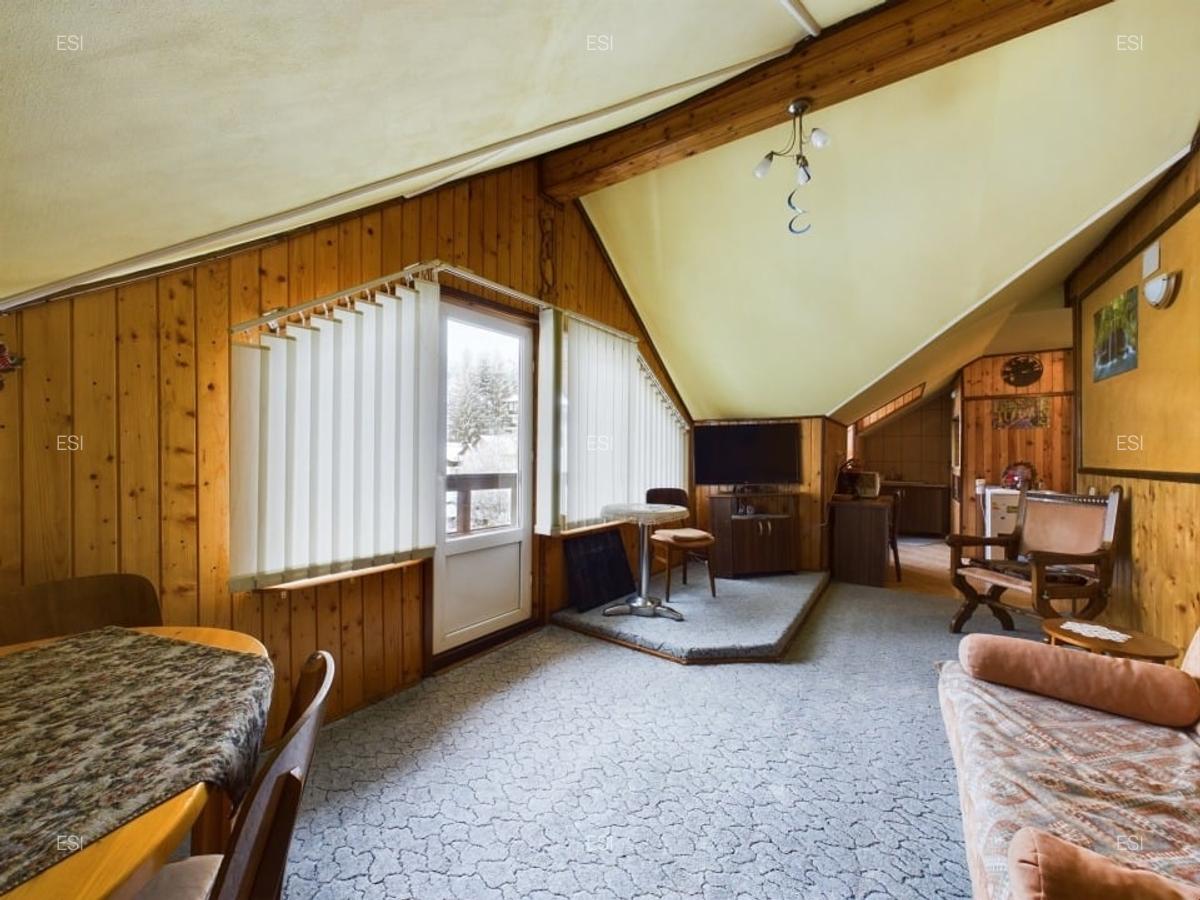 CASA DE VANZARE SINAIA | Eleganță, Confort și Priveliști Montane de exceptie - 13