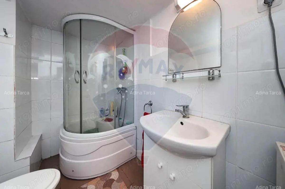 Casa spatioasa cu anexe si gradina in localitatea Ungra/Brasov - 5