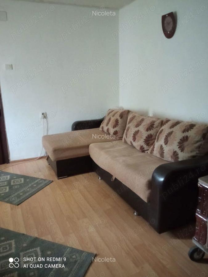 Vand casa in comuna Gradi?tea sat rasa - 5