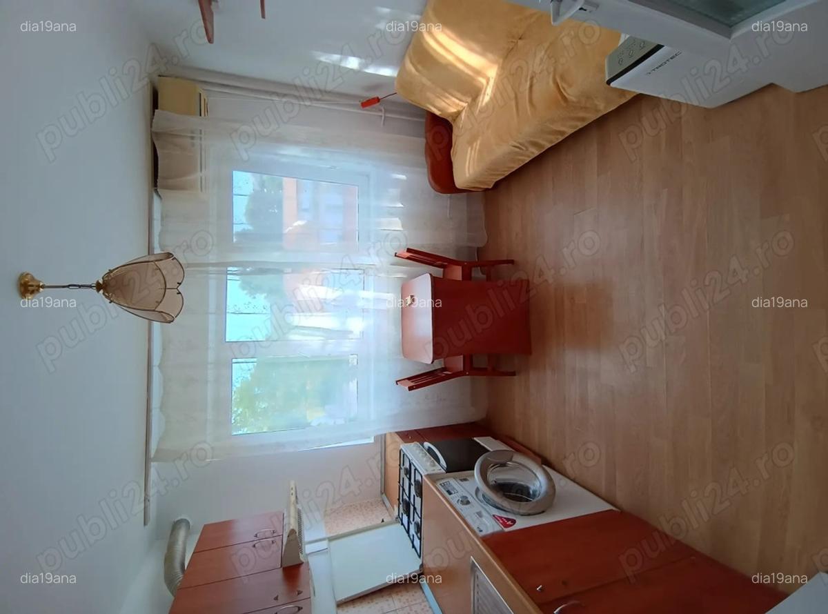 Inchiriez Apartament cu o camera Complexul Studentesc - 5