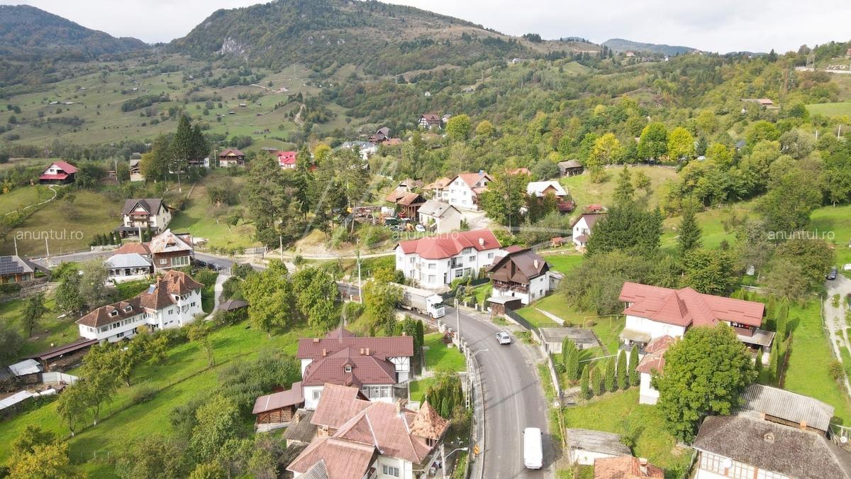 Rucar Vila- Casa de vacanta Potential turistic 8 camere - 4