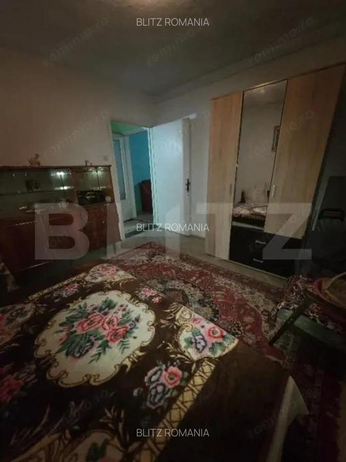 Apartament 2 camere Moreni Langa ?coala nr. 4 - 5