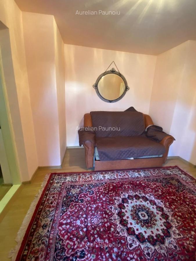 Casă de vânzare într-o zonă superbă, liniștită, aproape de munte! - 8