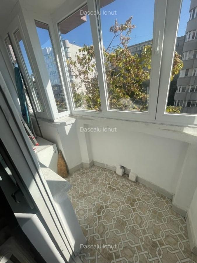 Apartament de inchiriat 3 camere Calea Vitan 80 mp - 6