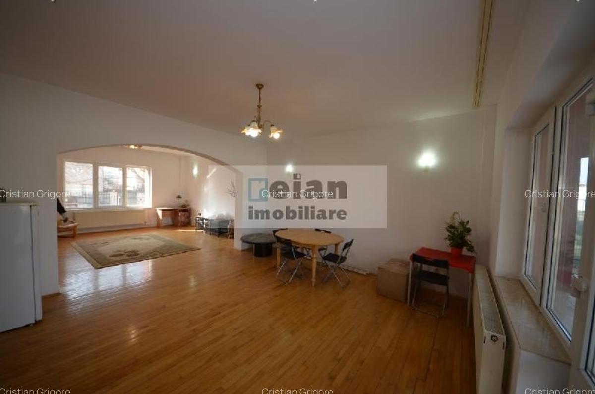 Pipera - Mircea Cel Batran, Vila 9 Camere, 5bai, S+p+1+m, 781 Mp Teren - 2