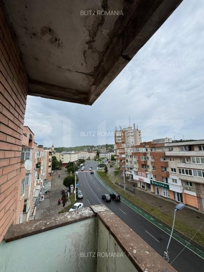 Apartament 3 camere, 64 mp, renovabil, zona Centrala! - 8