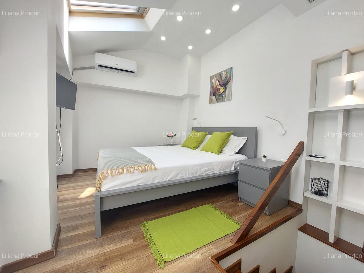 Apartament cu 2 camere decomandat, mobilat în P-ța Universității - 10