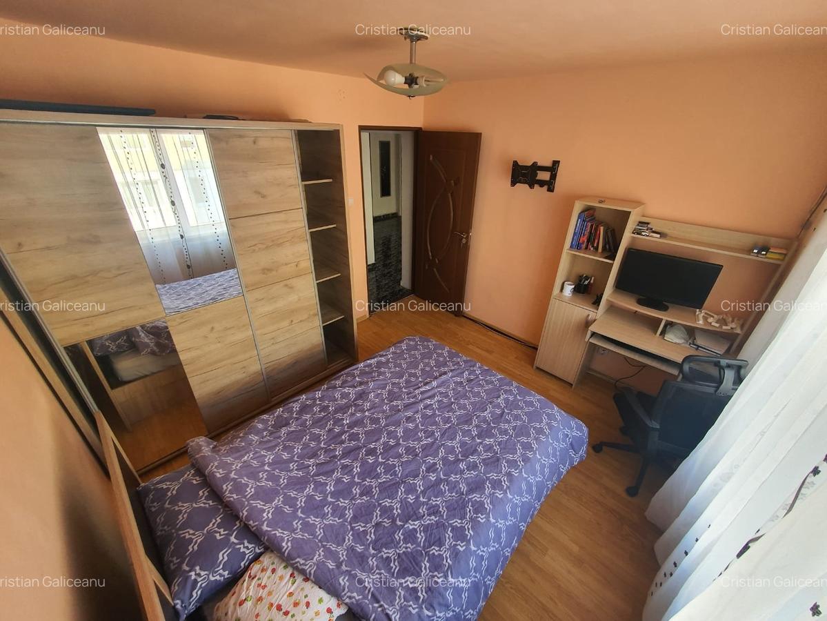 Apartament cu 4 camere decomandat, mobilat în Craiter - 7