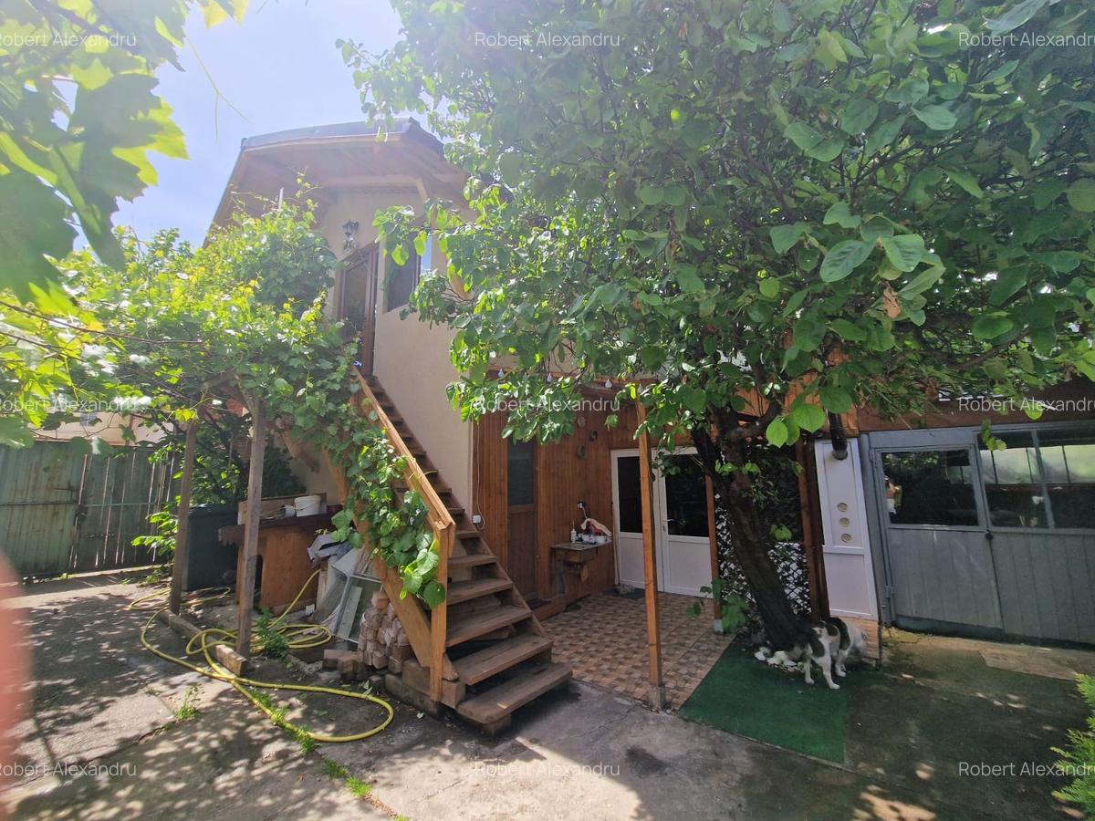Casa zona 8 Martie P+1 pret 105000 euro - 1