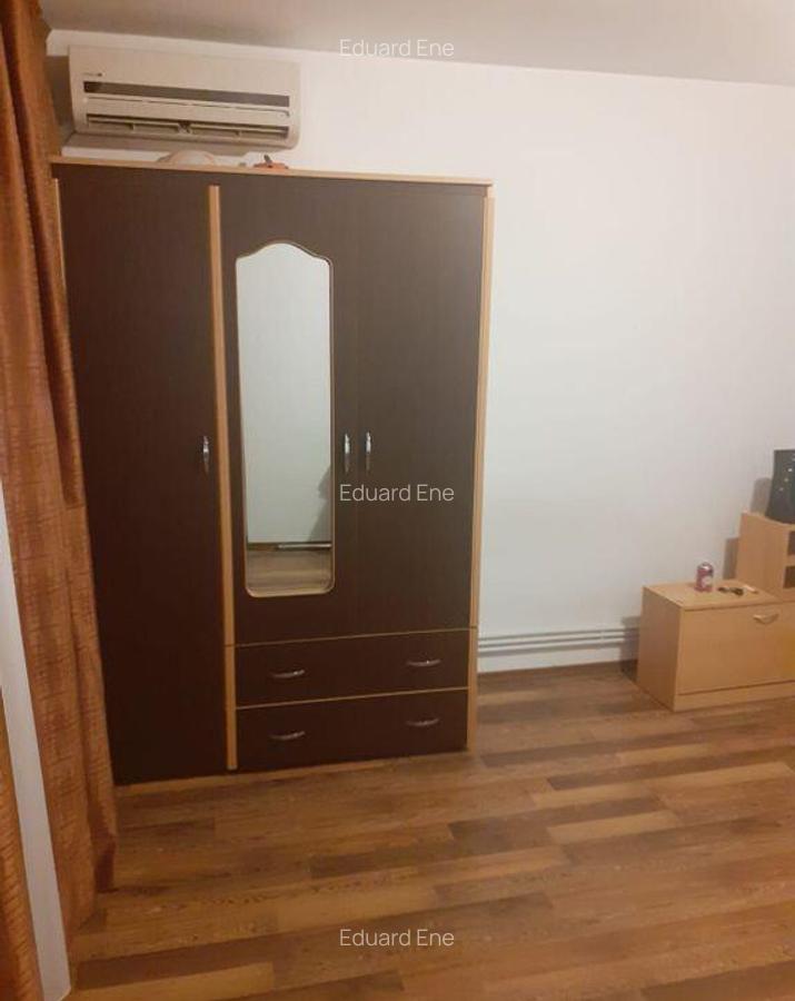 De vanzare Garsoniera decomandata, mobilata si utilat... - 7