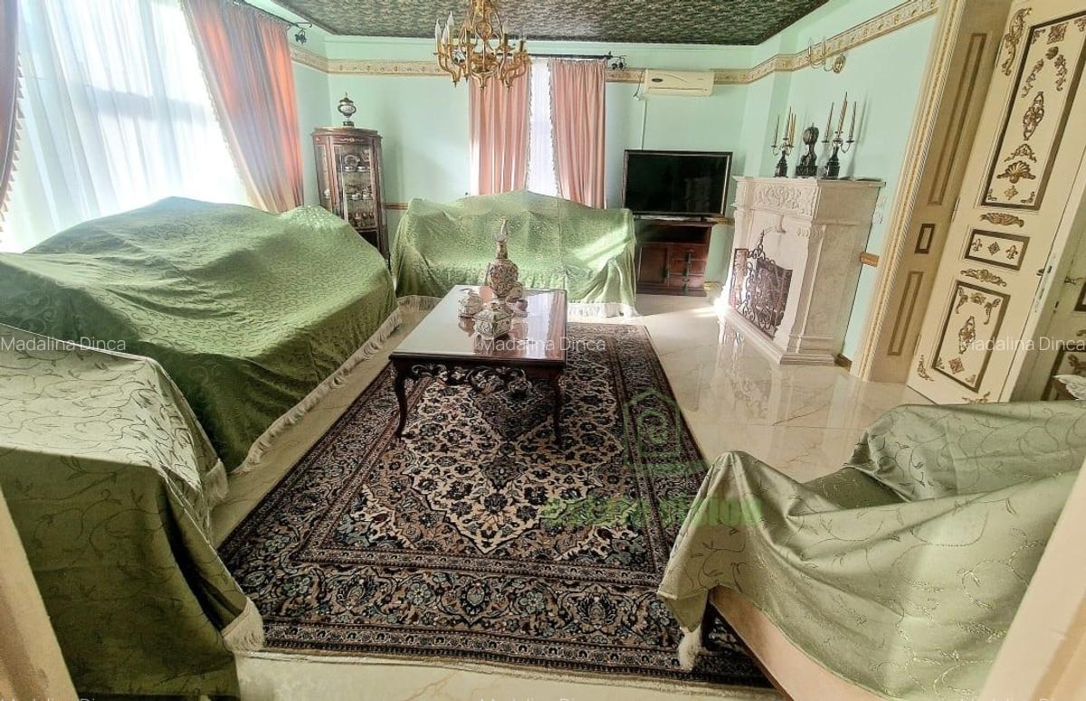 Apartament superb, renovat integral, in vila, curte proprie, Gradina Icoanei - 1